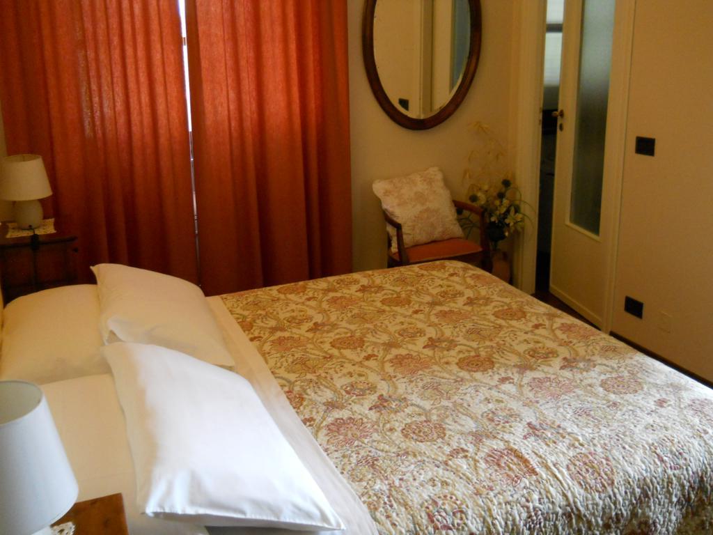 Diano dʼAlba Tenuta Calabiana מראה חיצוני תמונה